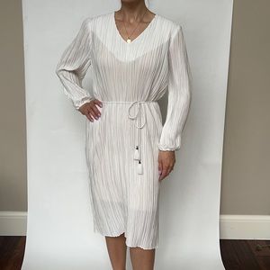 Zimmerman Size 1 White Dress Smocked Ribbed Long Sleeve Midi. With tassels